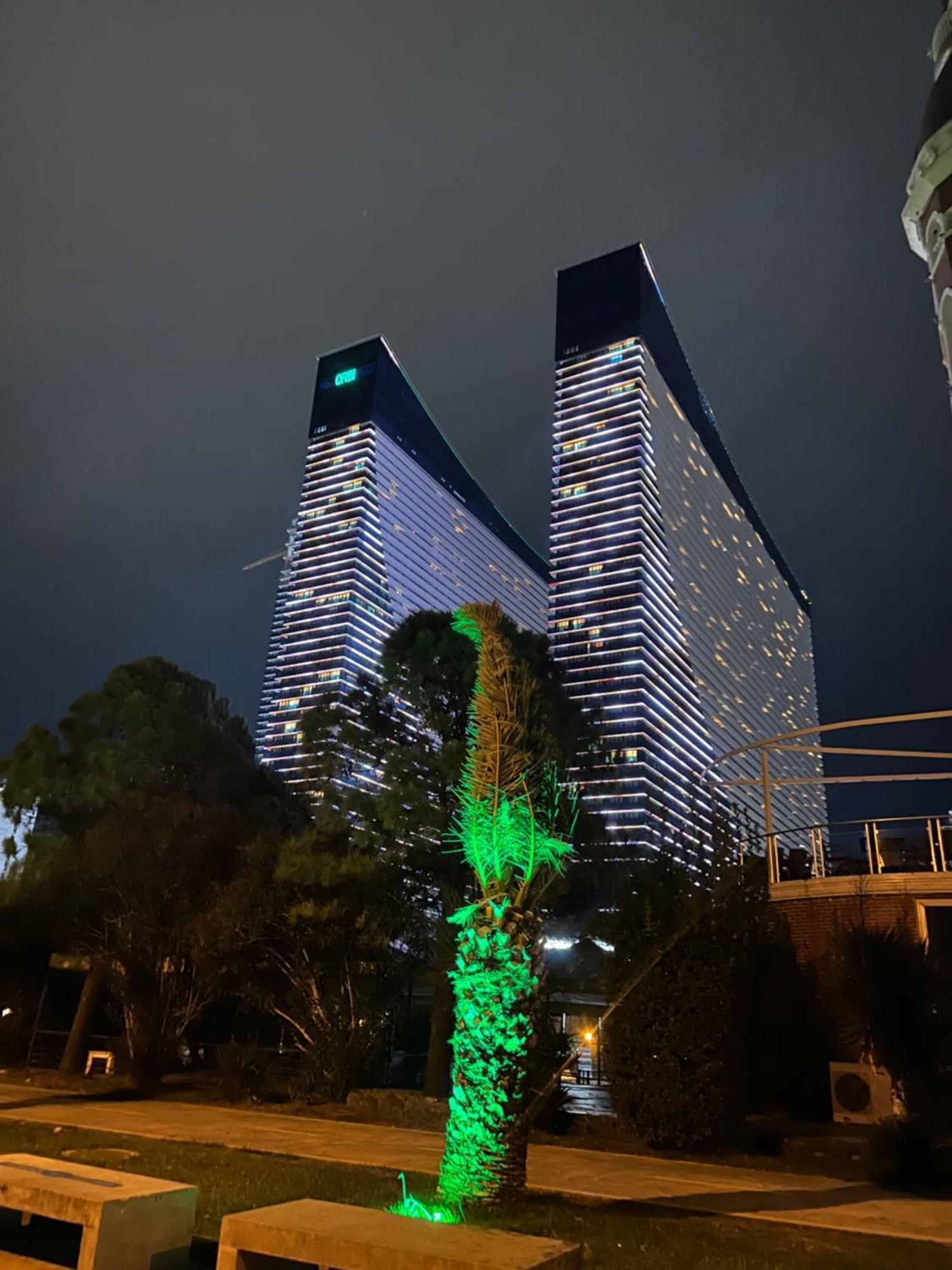 Orbi City 24-7 Panoramic Views Batumi Exterior photo